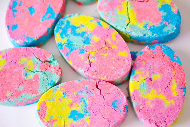 Unicorn Cracked Bath Bomb