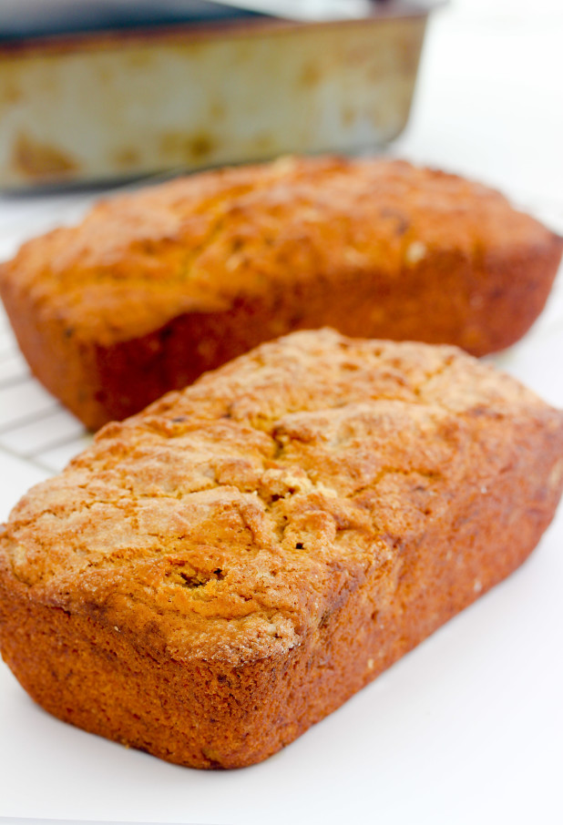 Fluffy Vegan all natural banana pumpkin bread! Made with real pumpkin and fat free!